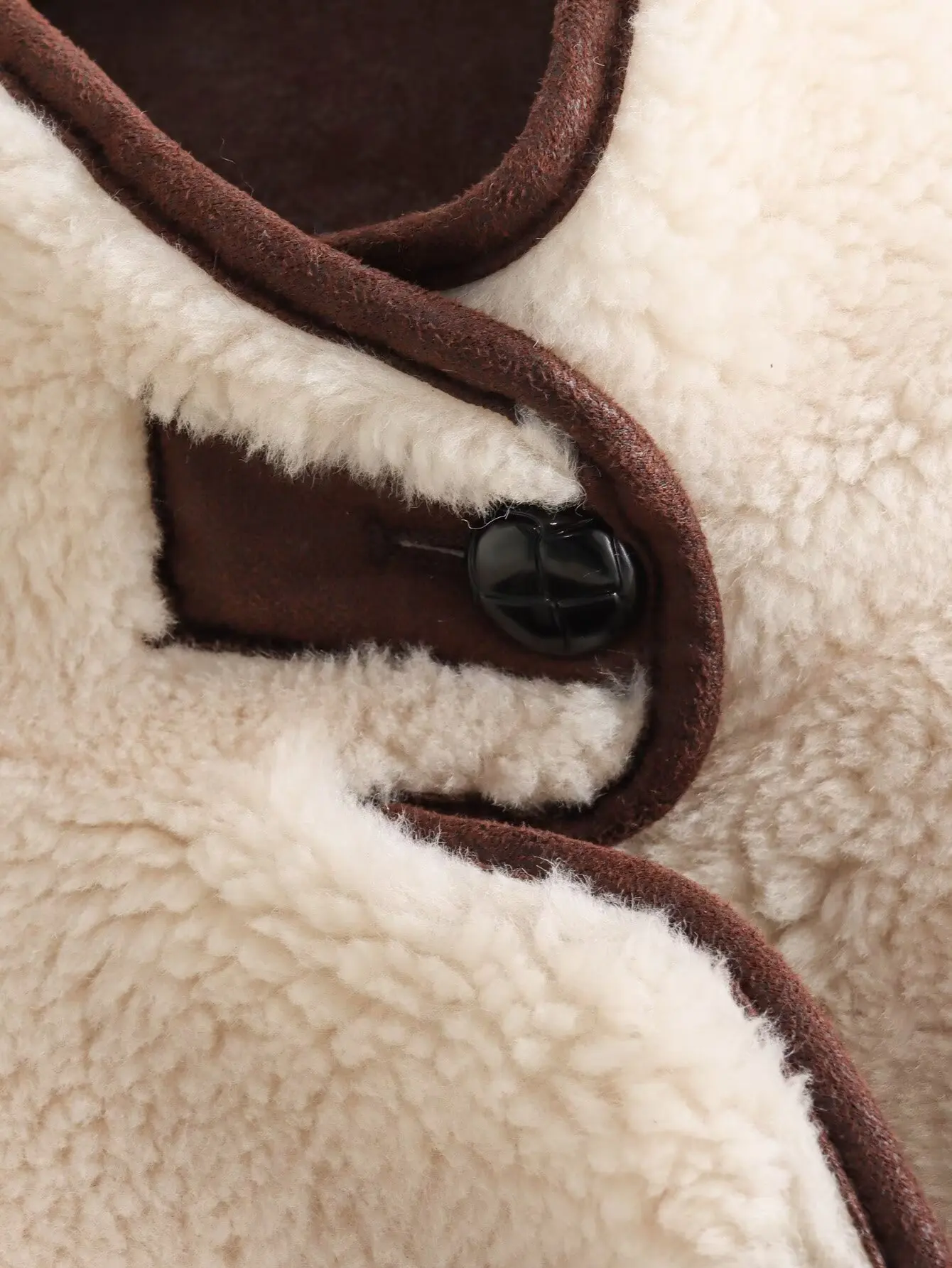 Maxdutti French Fashion Ladies Loose Coat Minimalist Faux Fur Button Coat Winter Jacket Women Tops