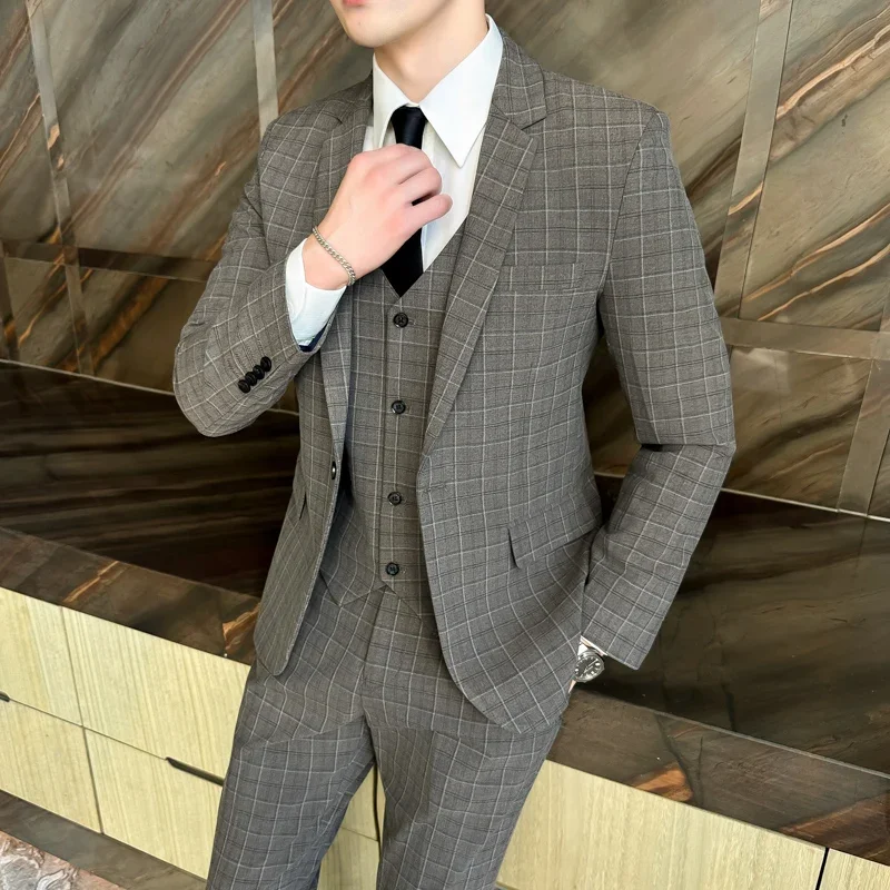 

Suit (Blazer+ Vest + Pants) for Men. Fashion. Casual. Plaid. Gentleman. British Style. Singer Performance. Wedding Dress. Suit