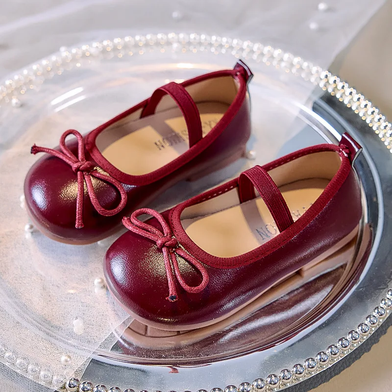 

Autumn Kids Dancing Shoes For Girl Soft Flexible Toddler Shoes Children Flats Girls PU Leather Shoes