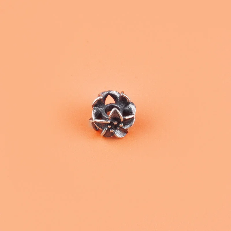 S925 sterling silver retro Bauhinia flower triangular spacer beads and spacers handcrafted diy rope accessories