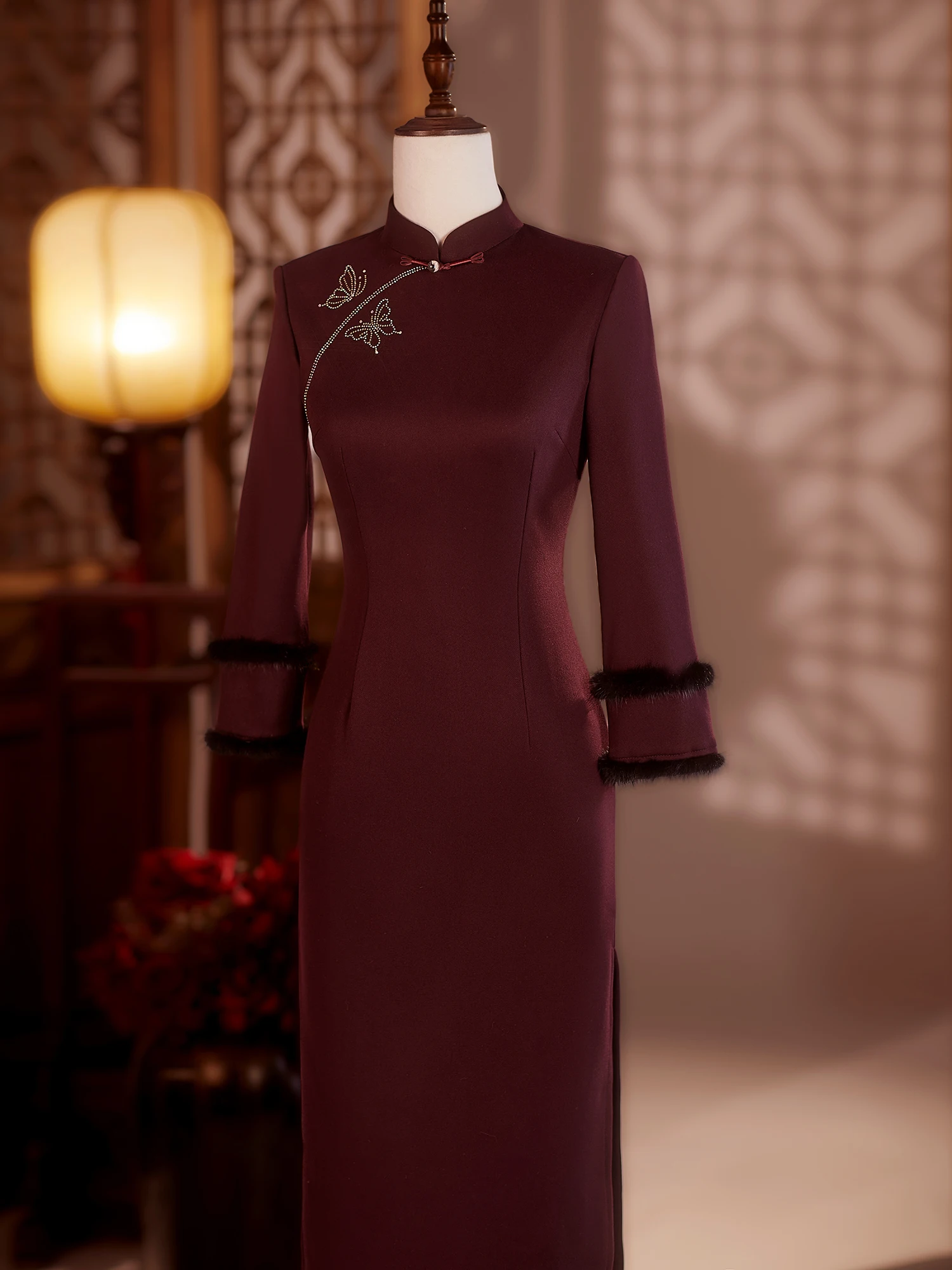 

k Red Velvet Wedding Dr for Women with Fce Winter Thiened Long Pattern Traditional Chinese Wed...