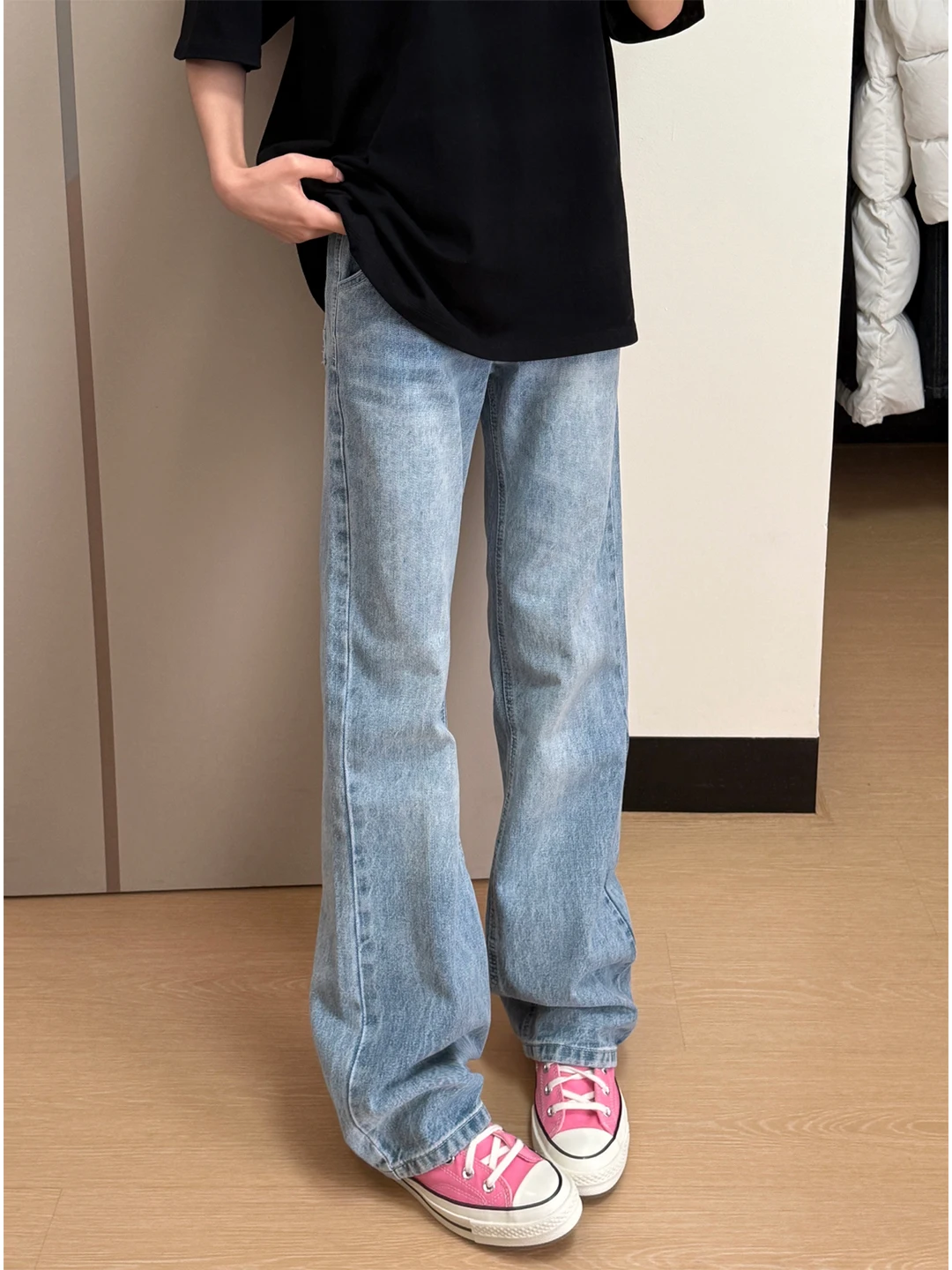 

Light Blue Men's Slim Fit Straight Leg Jeans Cleanfit mid Waist Zipper Closure Casual Wear Resistant Stretch Denim Jeans