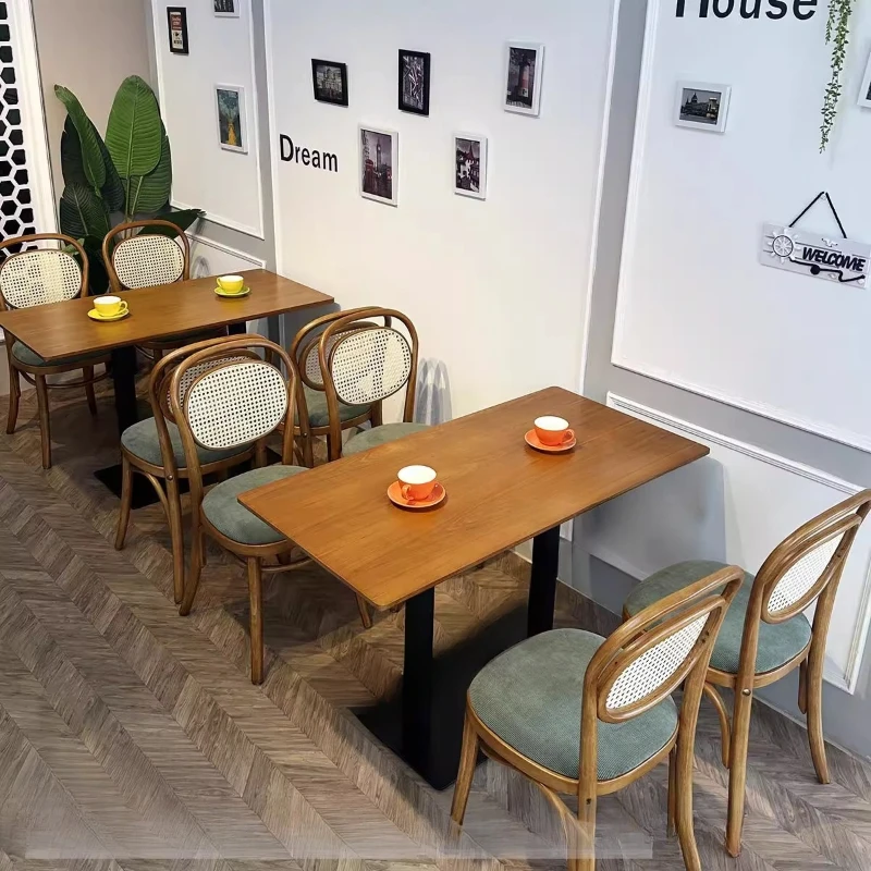 

American retro cafe solid wood table and chair combination, baking milk tea shop dining chair
