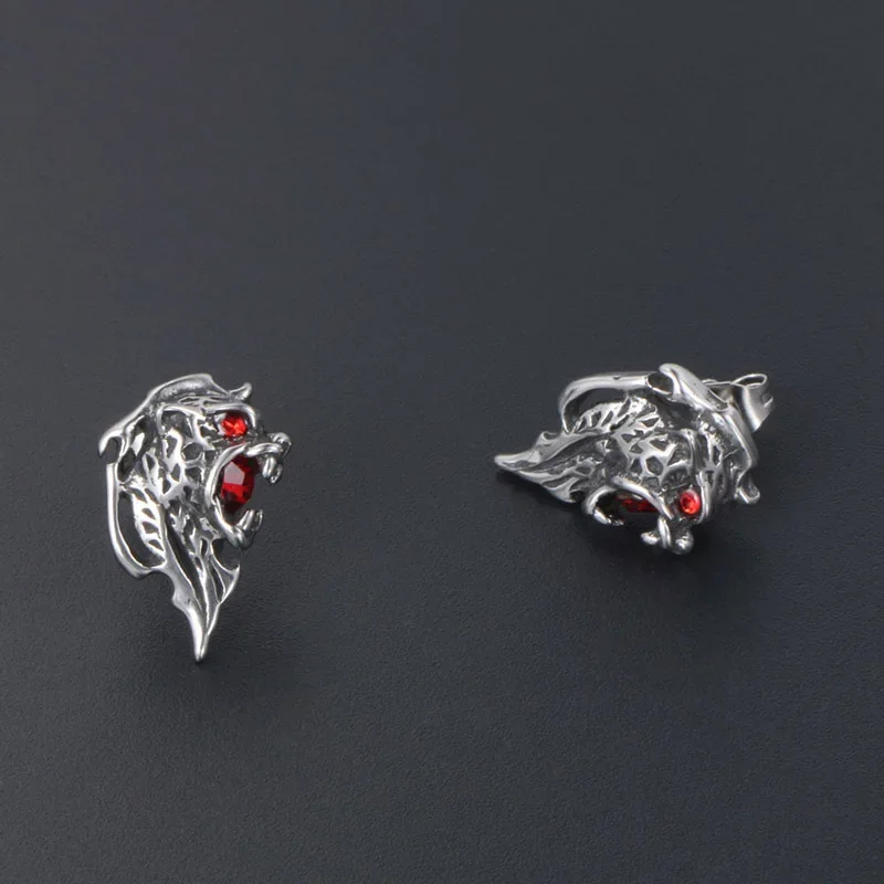 

Men's Titanium Steel Lion Stud Diamond Ruby Earrings Hipster Men's and Women's Retro Earrings for Women