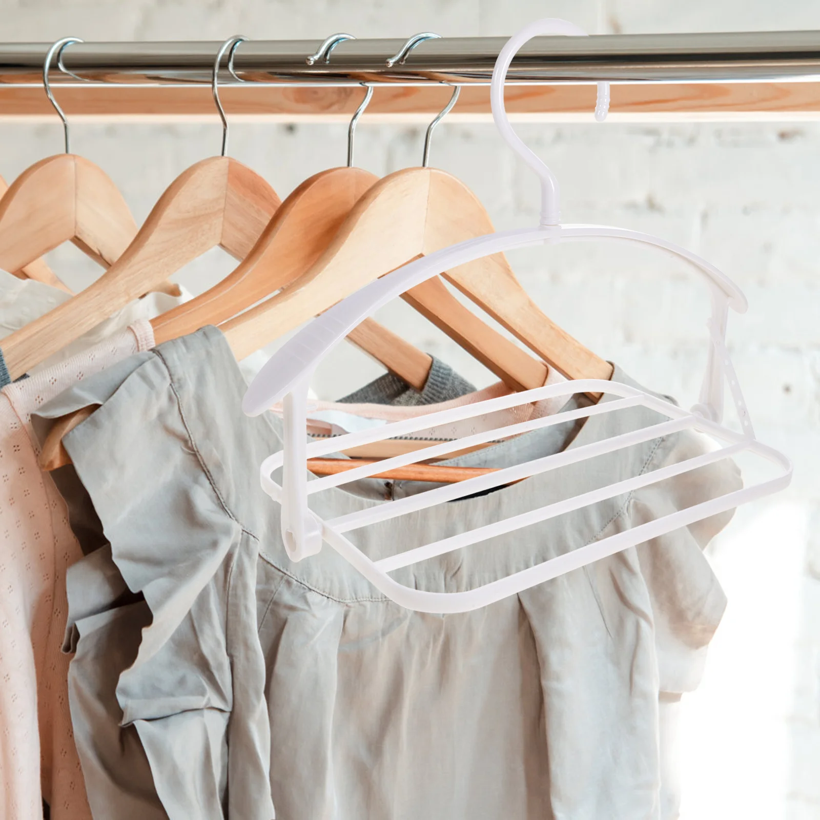 

4Pcs Multifunctional Pants Rack Hangers Sturdy Load Bearing Closet Storage for Hanging Jeans Leggings Coats Towels Scarf