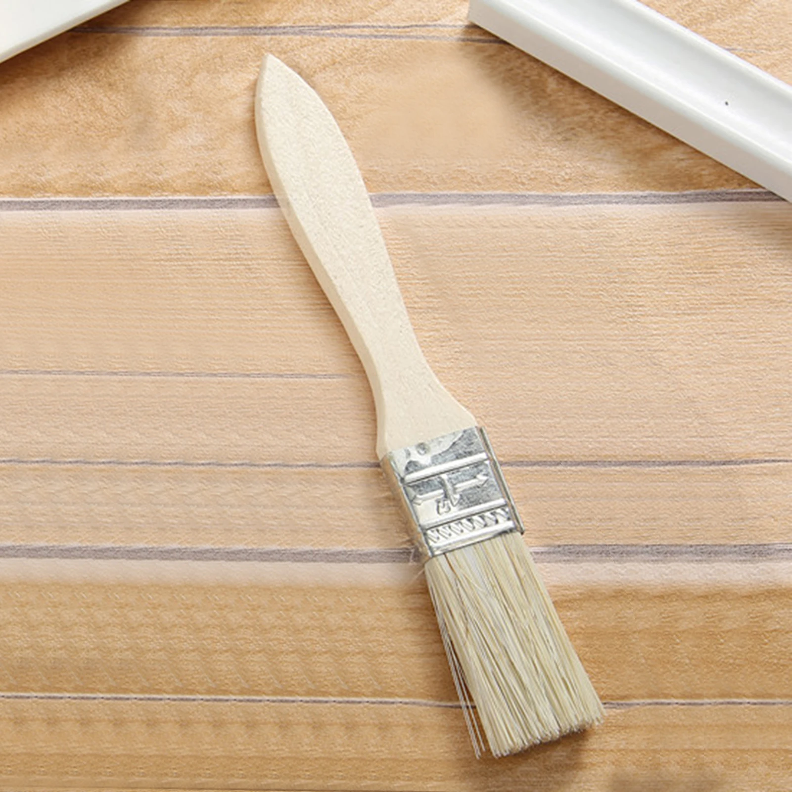 

Щетка с натуральной щетиной для нанесения краски и затирки, прочная, для домашнего использования