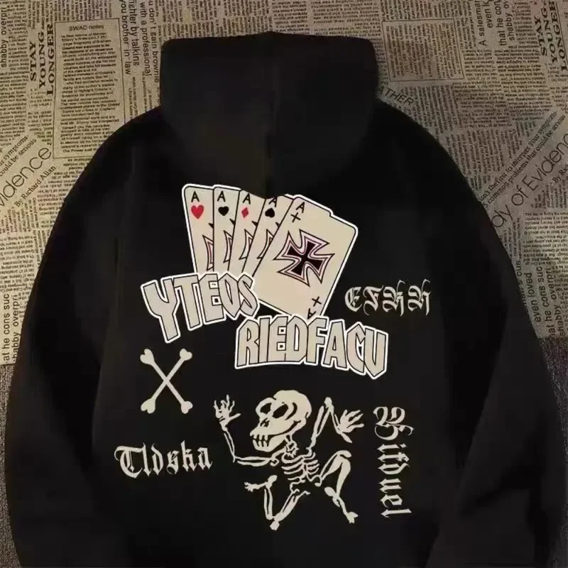 

American Retro Hiphop Men Skull Playing Card Sweatshirt Men and Women Autumn and Winter Trendy Oversize Velvet Hoodie Harajuku