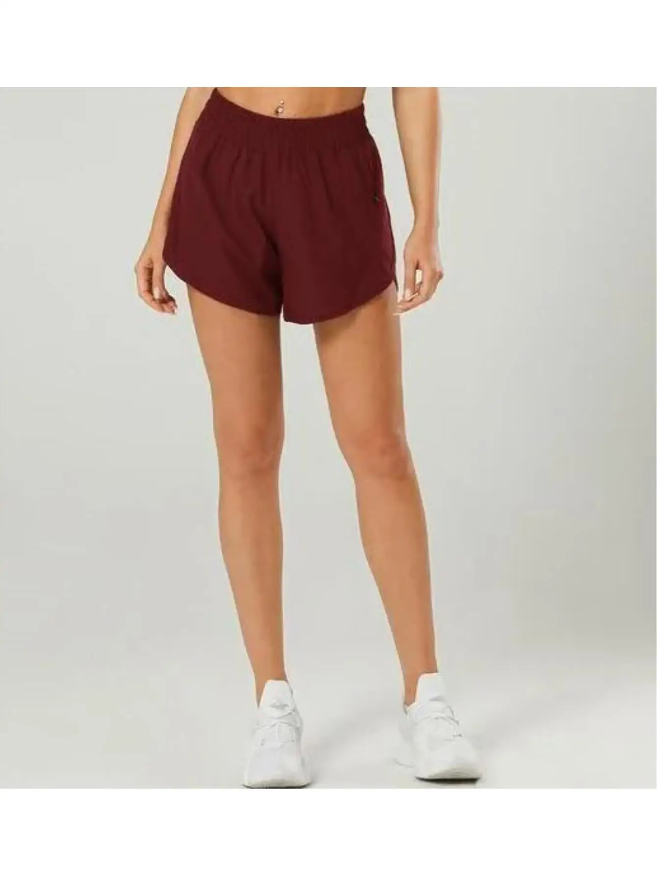 

Спортивные шорты для йоги, нежные на ощупь, свободные, дышащие, быстросохнущие, облегающие.