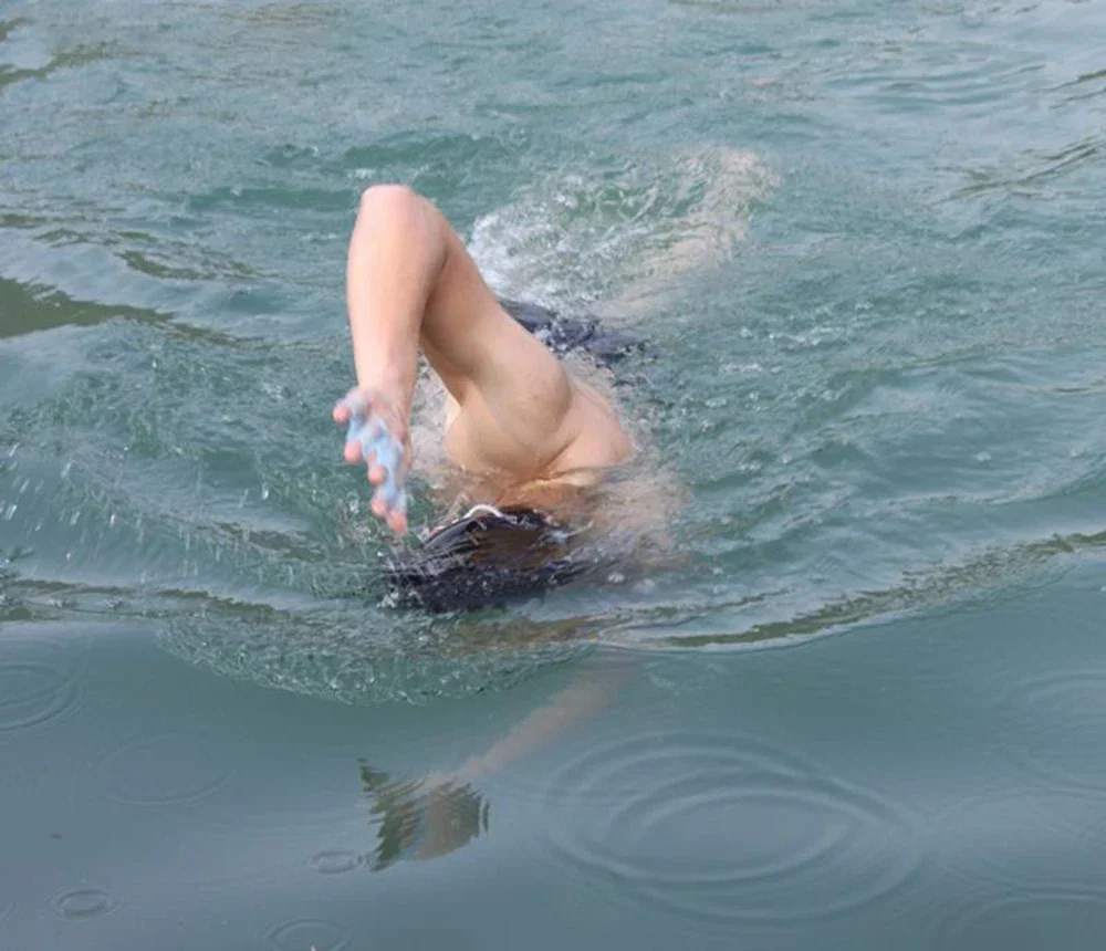 Silikon-Schwimmflossen, Flossen für Männer, Frauen und Kinder, Schwimmbad, Sport, professionelles Training, Fingerhandschuhe mit Flossen, Paddel, Ausrüstung. – Detail 14