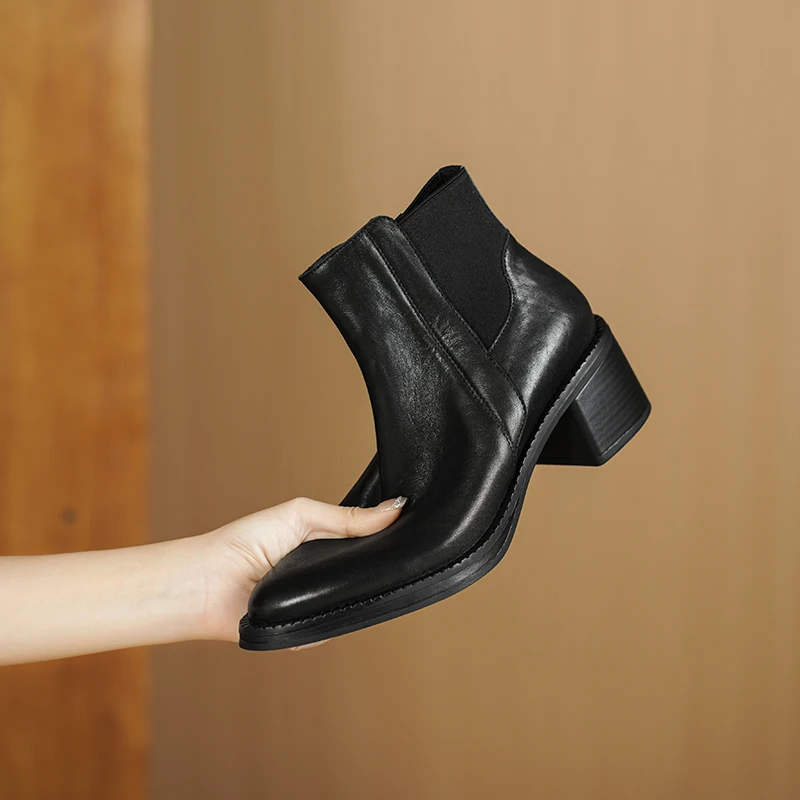 2026 new autumn winter natural leather women ankle boots 22-25cm washed cowhide pointed toe side zip thick heel short boots