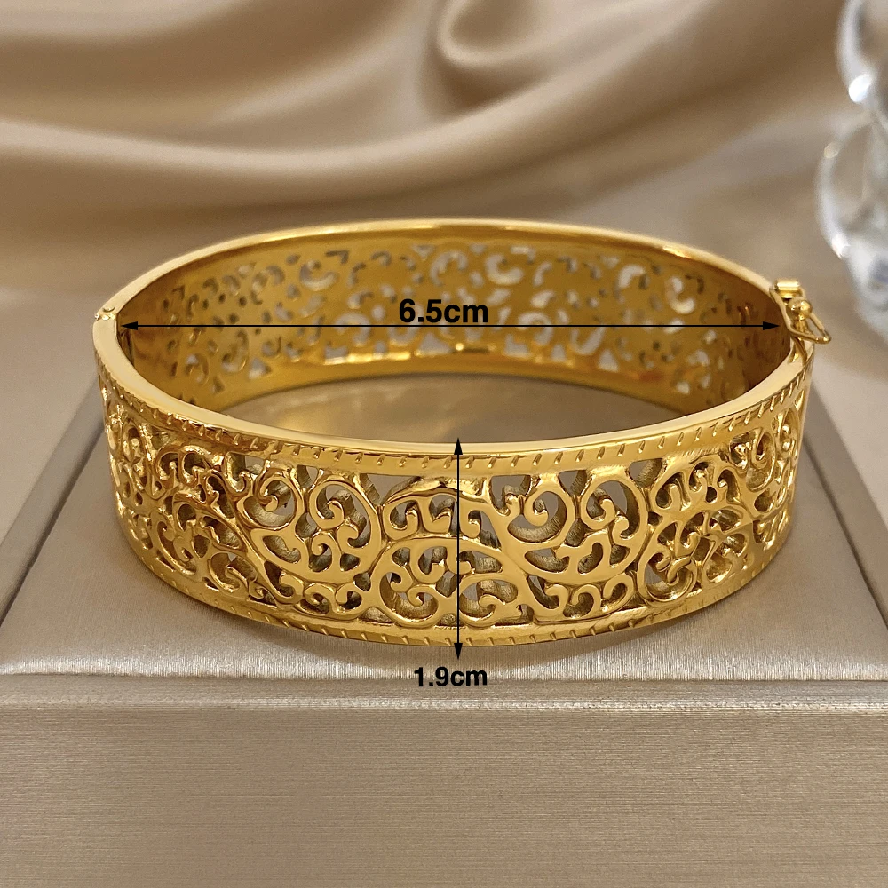 DODOHAO 4 Styles Retro Gold Color Stainless Steel Bangle Bracelet Women Classic Hollow Flower Leaf Wide Bracelet Jewelry Gifts