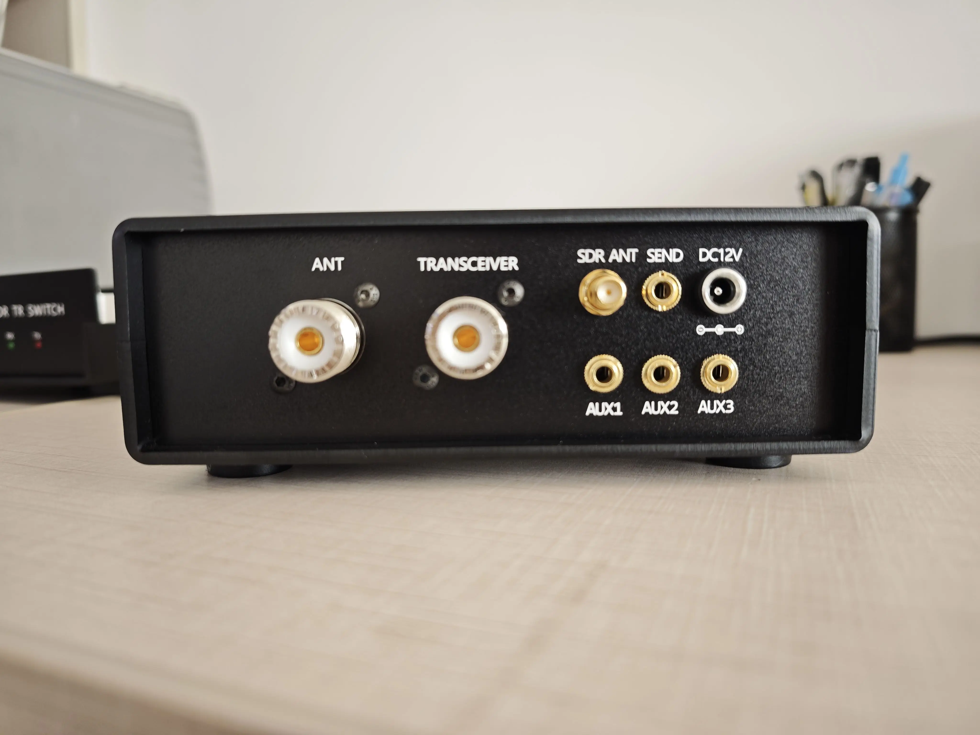 New Arrived MX-S3 SDR Transceiving Switch Radio Spectrum/Secondary Receiver Adding RF Switch for FT-891/FT818/IC7100 view 3