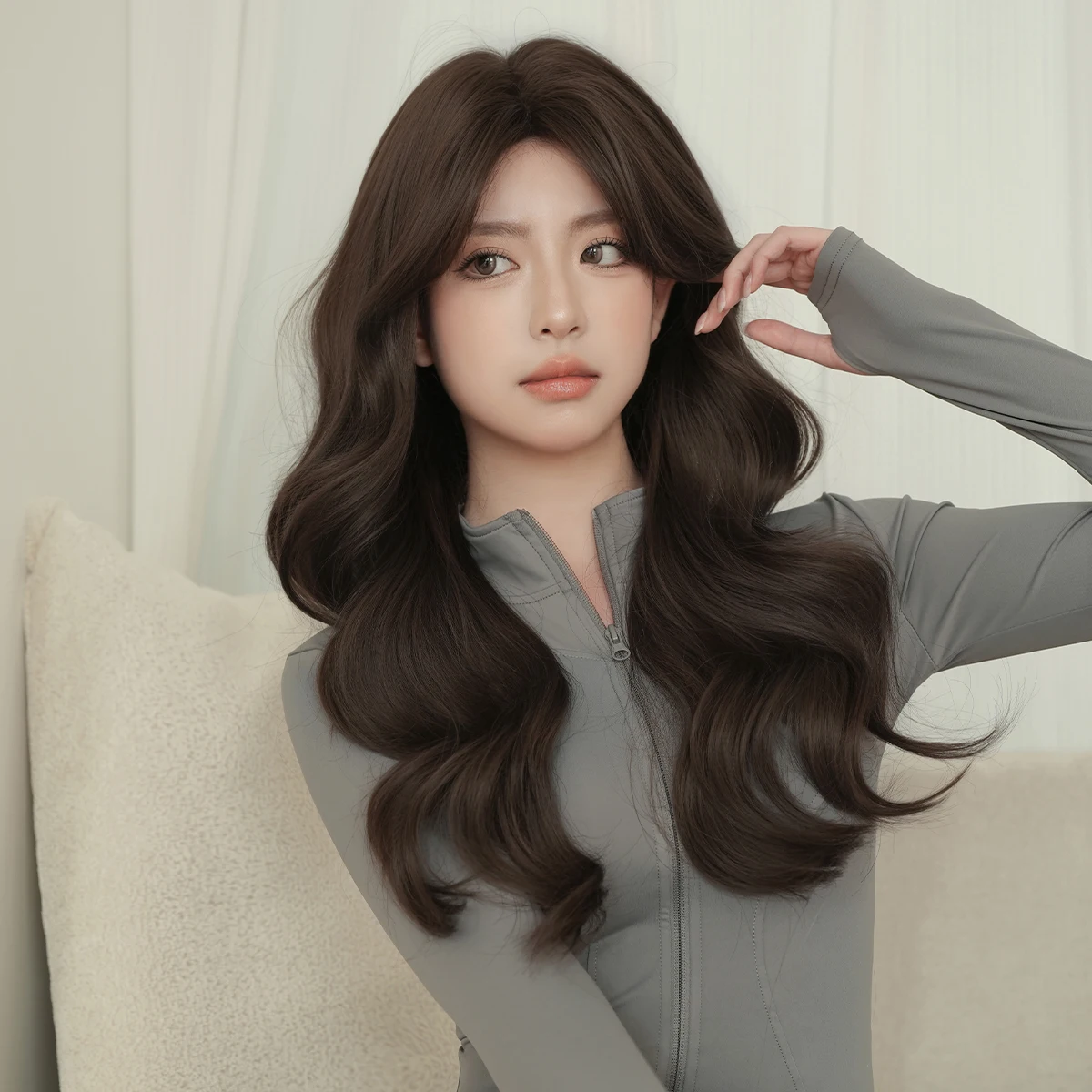

NAMM New Fashion Long Wavy Black Wig Natural Looking High Quality Fiber Synthetic Fluffy Curly Wigs For Women Daily Use