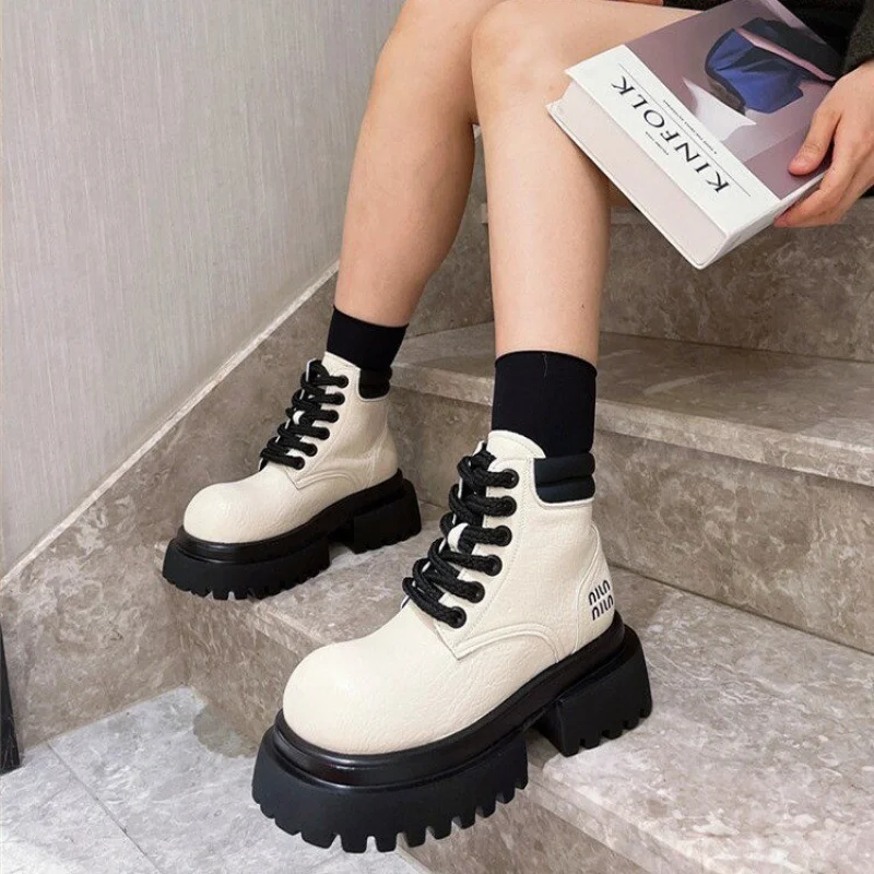 retro-british-style-thick-heel-platform-leather-boots-for-women-spring-and-autumn-height-increasing-slimming-short-boots