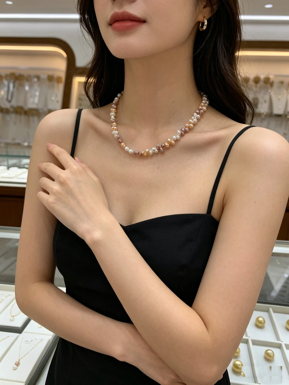 

Elegant Multicolor Freshwater Pearl Short Necklace Irregular Pearl Collar Choker Luxury Charm Accessories for Ladies Daily Wear