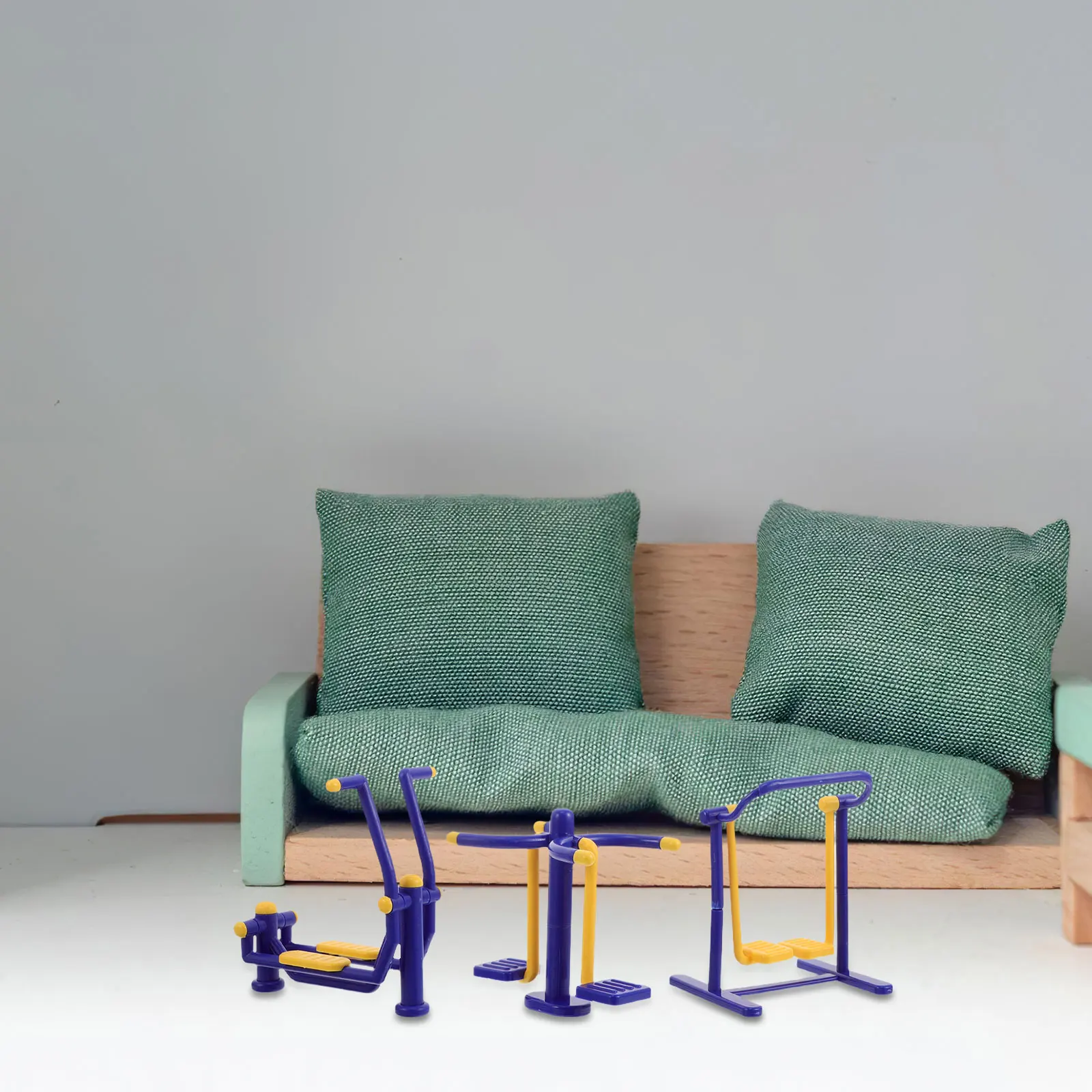 

3Pcs Miniature Outdoor Fitness Set Realistic Gym Equipment for Dollhouse Playground Accessories Kids Creative Play