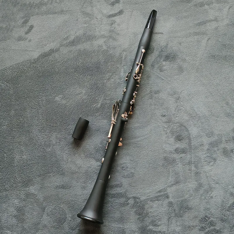 Made in Japan Clarinet 17 Key Falling Tune B /bakelite pipe body material Clarinet Woodwind Instrument