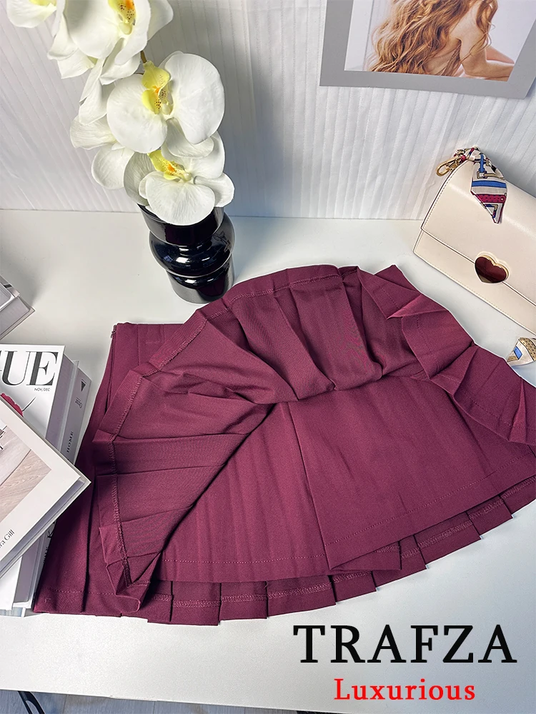 TRAFZA Vintage Casual Chic Burgundy Women Skirt Solid Zippers Short Pleated Skirt Fashion 2024 Autumn Winter Y2K Girl Mini Skirt