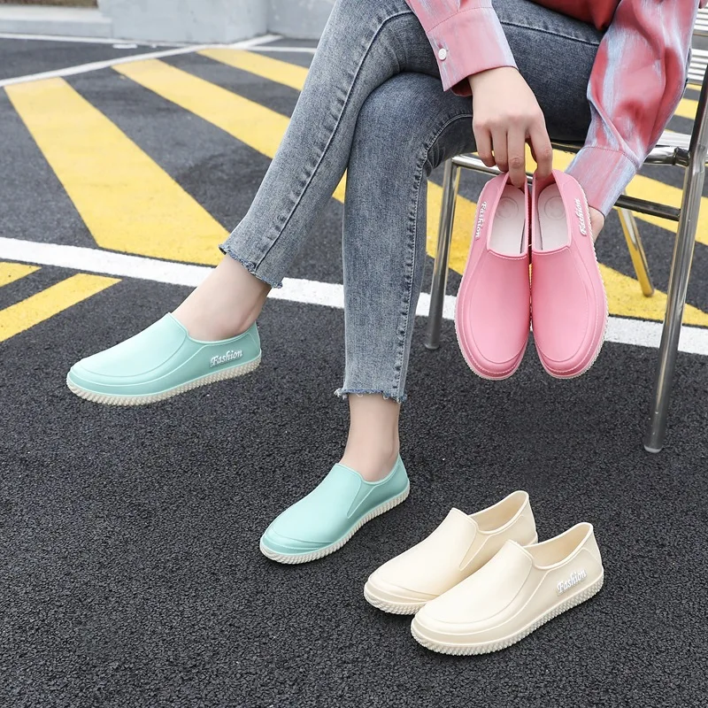 Fashion New Shallow Mouth Comfortable Casual Women\'s Rain Boots Summer Outdoor Simple Non-Slip Waterproof Round Toe Ankle Boots