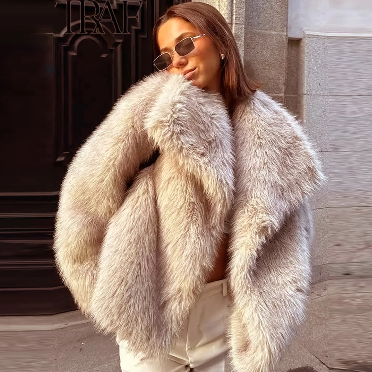 Chaquetas de temperamento liso para mujer, abrigos de diseñador con botones de retales de manga larga con solapa, ropa de estilo a la moda para mujer