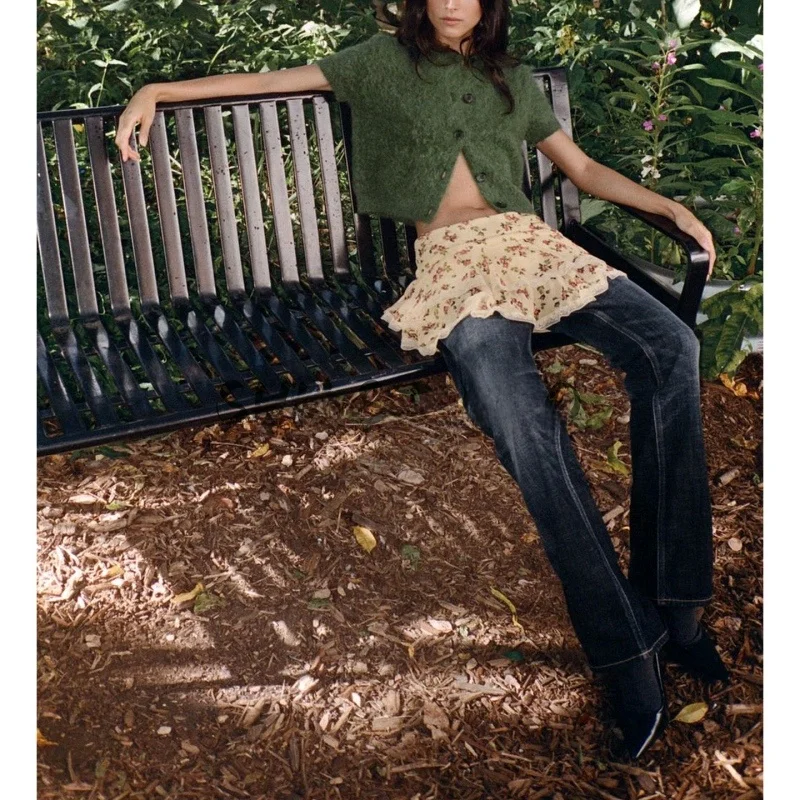 

Autumn New Arrival Women's Briti Sle round Ne ort Sve Knitted Jaet Casual Loose Fit Ultra Soft Polyester Fiber
