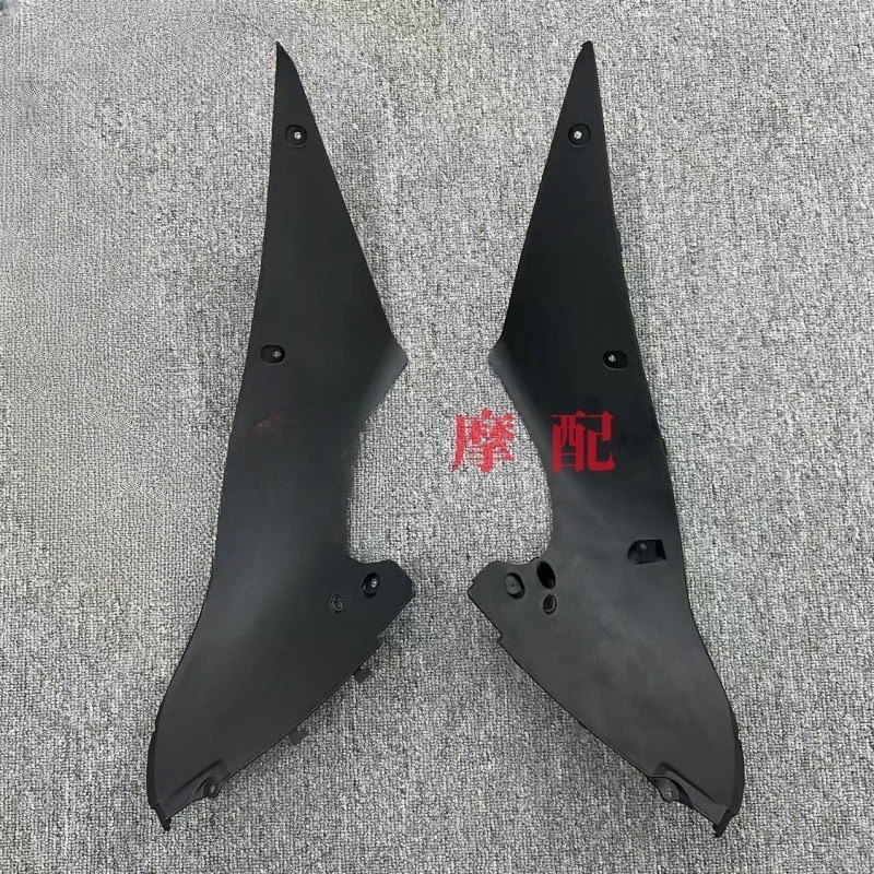 

Parts are suitable for 636 ZX-6R zx6r 13-18 years large bag lined side panels left and right body mid-panel fairing
