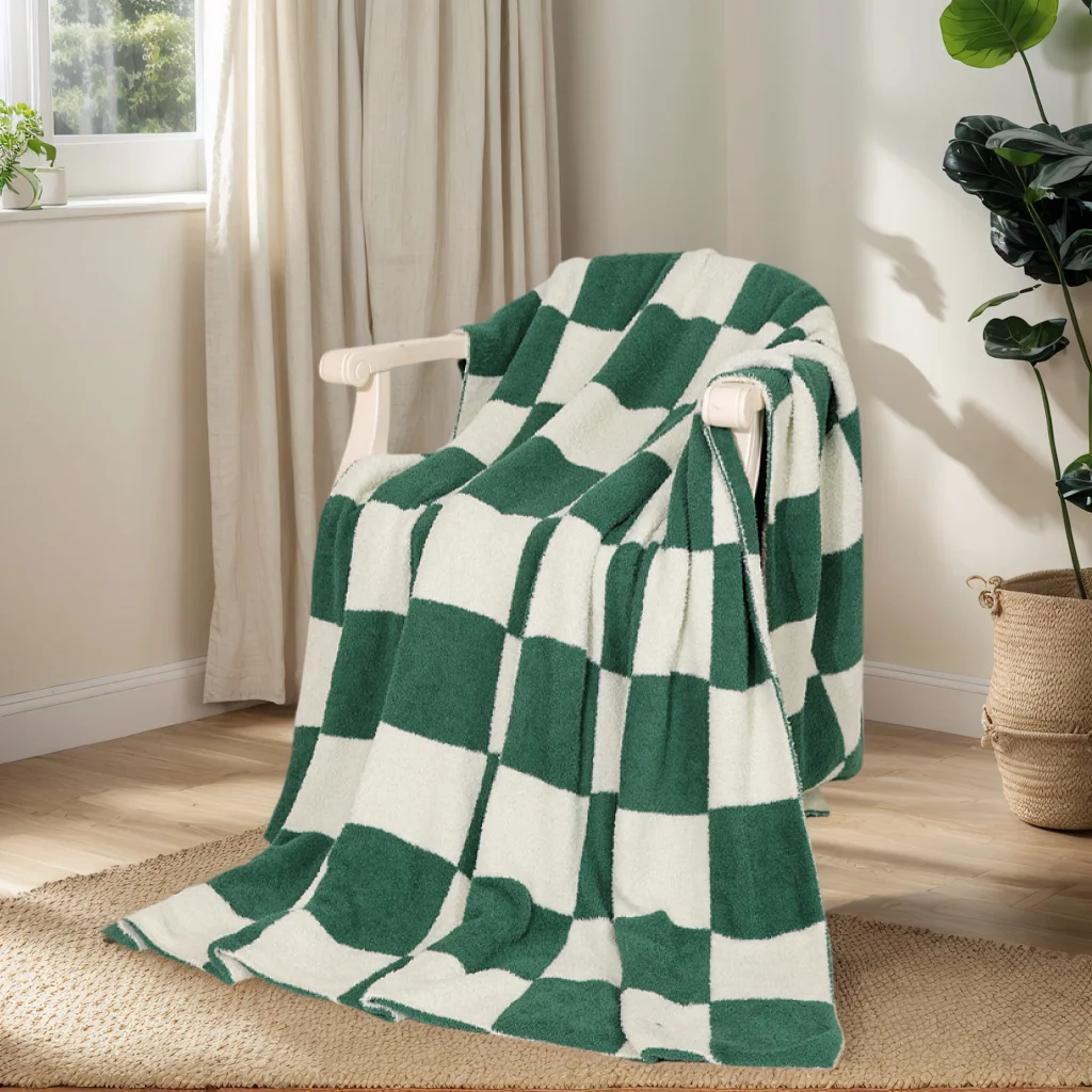 Checkered half-flannel small blanket sofa cover blanket  checkered thickened knitted blanket office air conditioner nap blanket