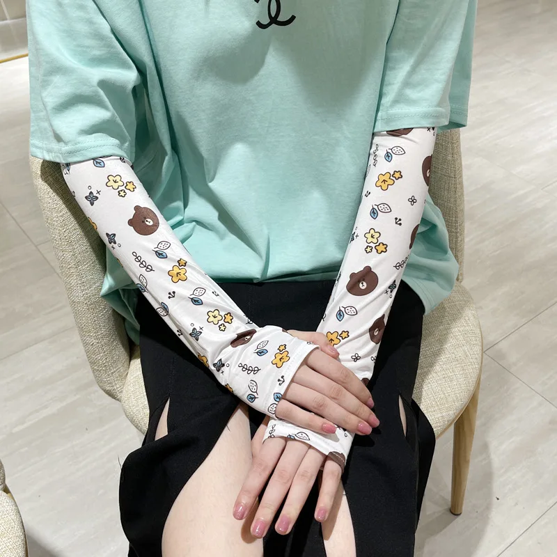 

1 Pair 2023 New Ice Sleeve Sunscreen Cuff Women's Summer Print Sweet Ice Silk Cuff Cycling Driving Arm Protection Sunscreen
