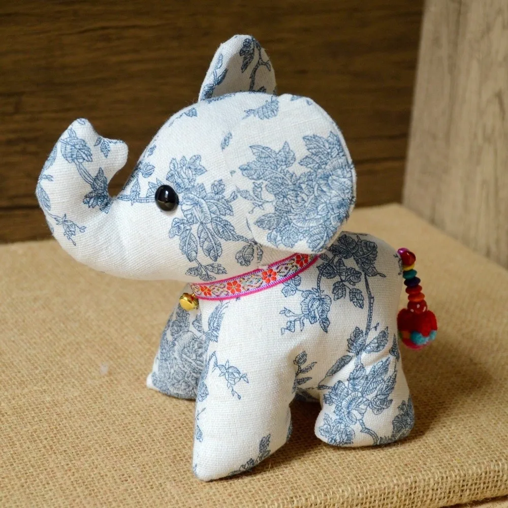 Traditional Thai Fabric Elephant Ornament Ethnic Handmade Elephant Wealth Lucky Ganesha Animal Cultural Souvenir