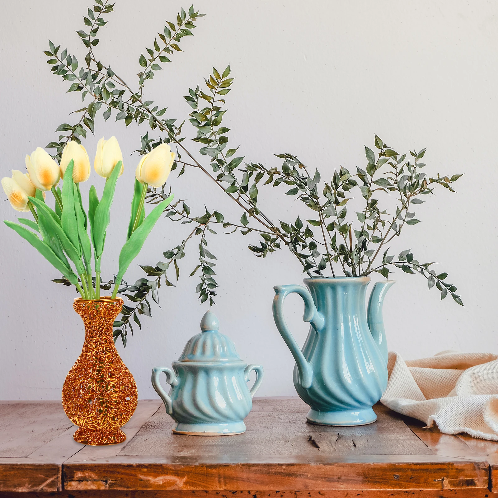 

Small Aluminum Wire Vase For Dried Flowers Home Decor Flower Arrangement Pot Oxidized Finish Handcrafted Desktop Bookshelf Decor