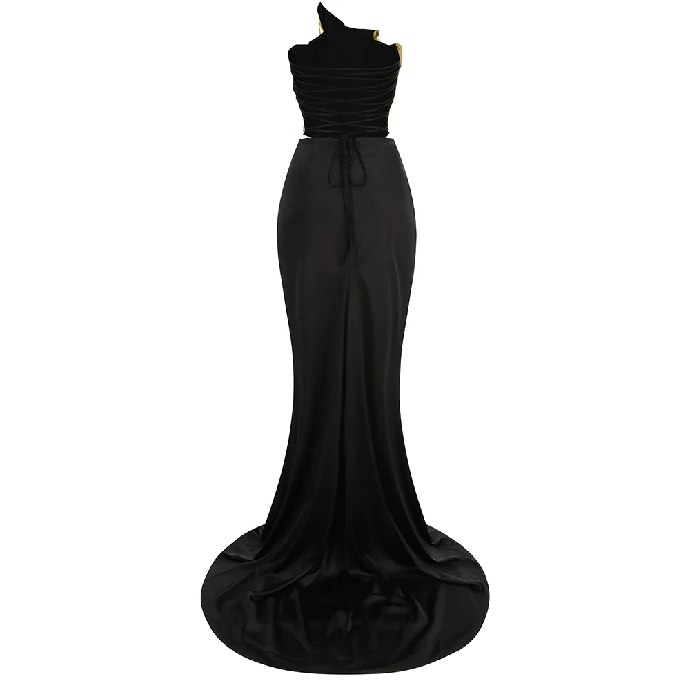 a Sexy Gold Top And a Black Floor-Length Gown With An Irregular Split