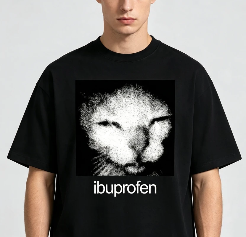 Men Grunge Cat Face Graphic T Shirt Retro Distorted Kitten Print Short Sleeve Tees Casual Aesthetic Streetwear Unisex Cotton Top