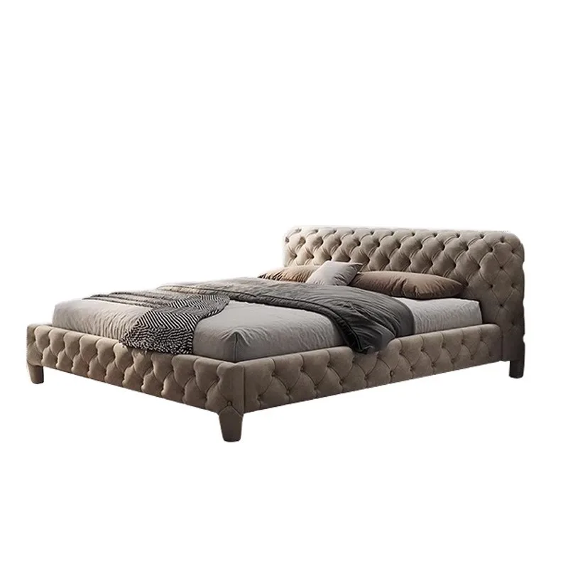 Italian light luxury master bedroom, pull-up leather bed, modern light luxury double