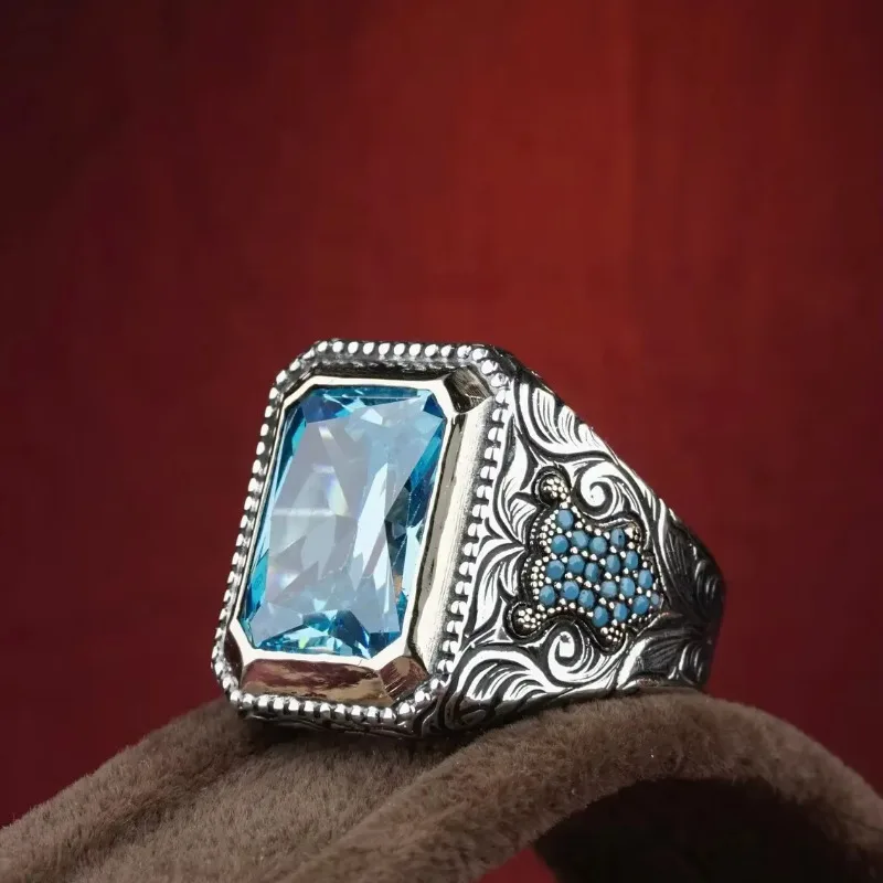 European and American fashion retro ethnic wind pattern sea blue zircon inlaid personalized business men\'s ring