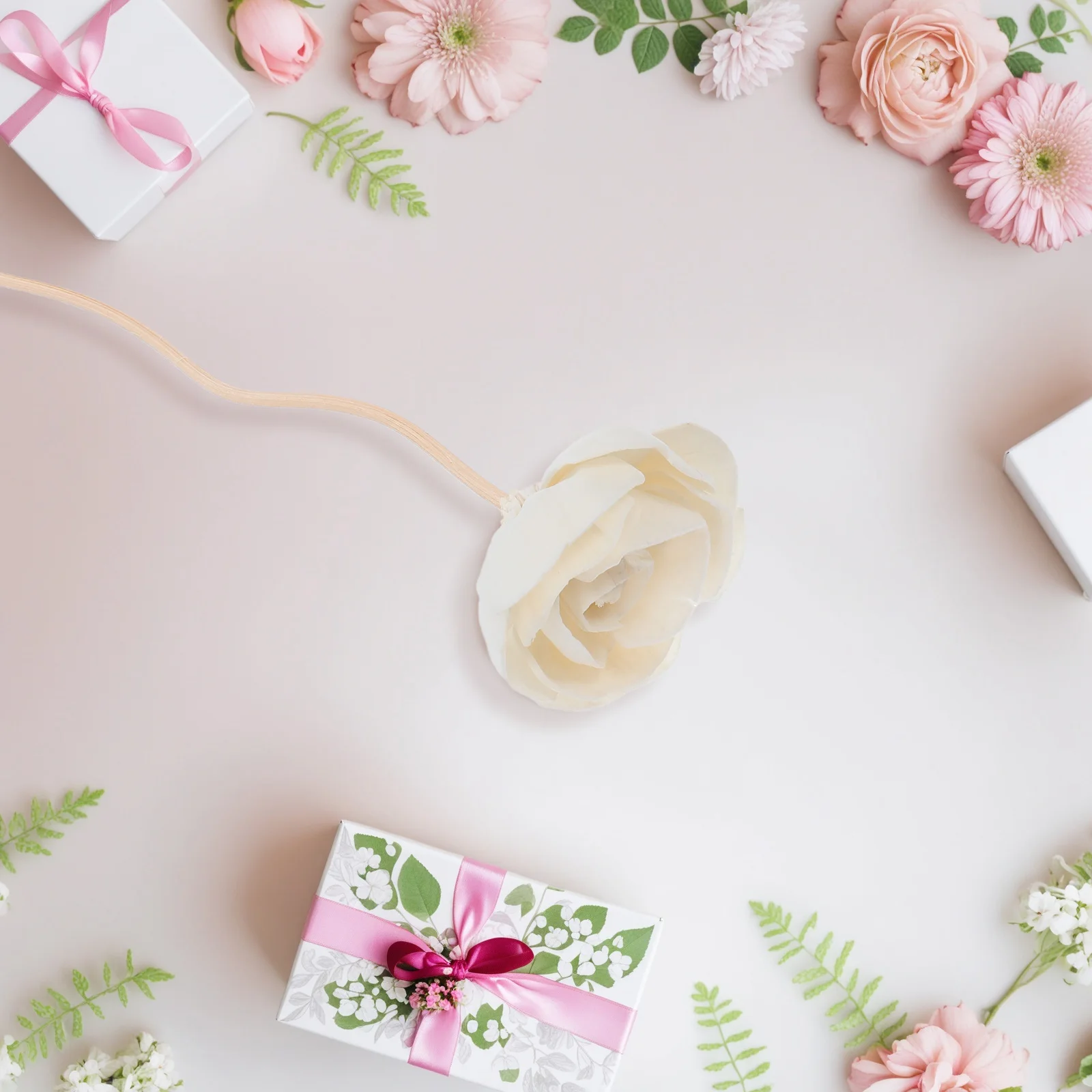 

8Pcs Fragrance Sticks with Flower Design Aroma Diffuser Rattans for Bedroom Living Room Perfume Diffuser Tools