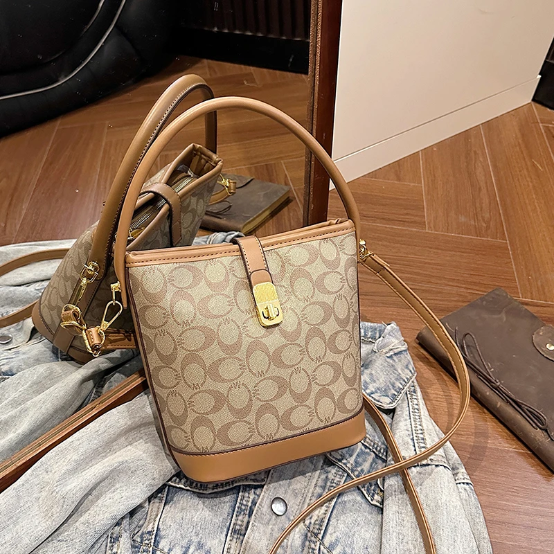 

Stylish Durable Leather Tote Bag For Women Messenger Bag By Famous Designer Luxury Brand Handbag