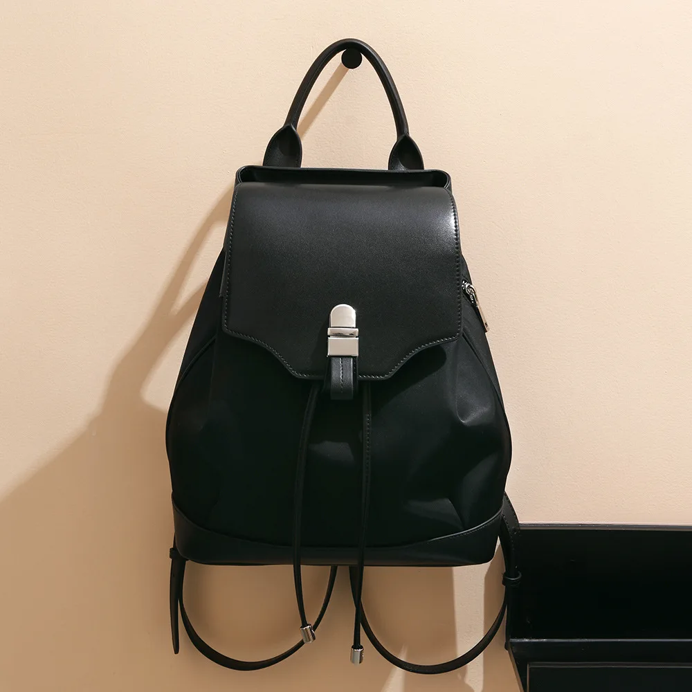 New Niche Casual Women Feminine Backpack Large Capacity High-end Feel Leather Fabric  Simple  Commuting  Backpack Women's Buckle