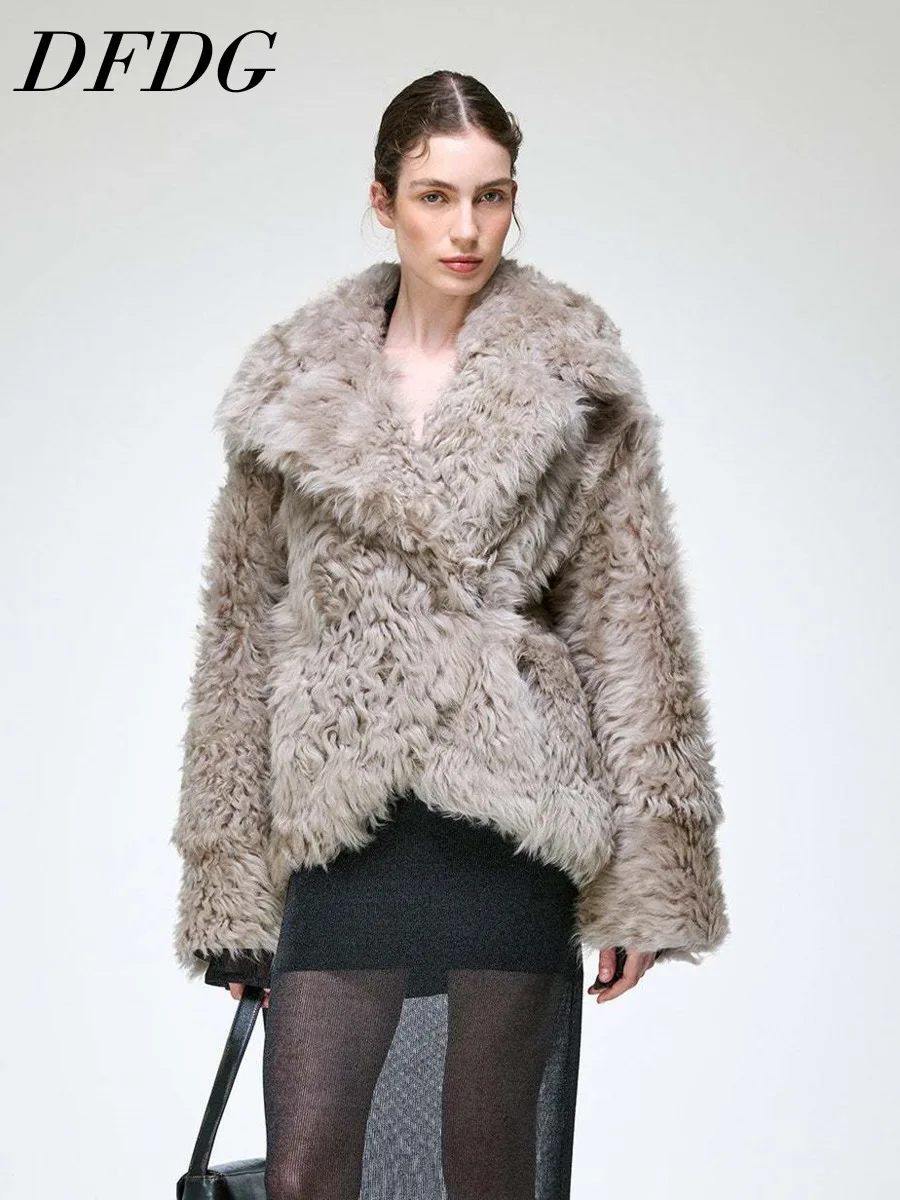 DFDG 2026 Women Curly Faux Fur Oversized Short Coat Big Turn‑Down Collar Loose Plush Jacket Warm Fashion Outerwear Winter Fur