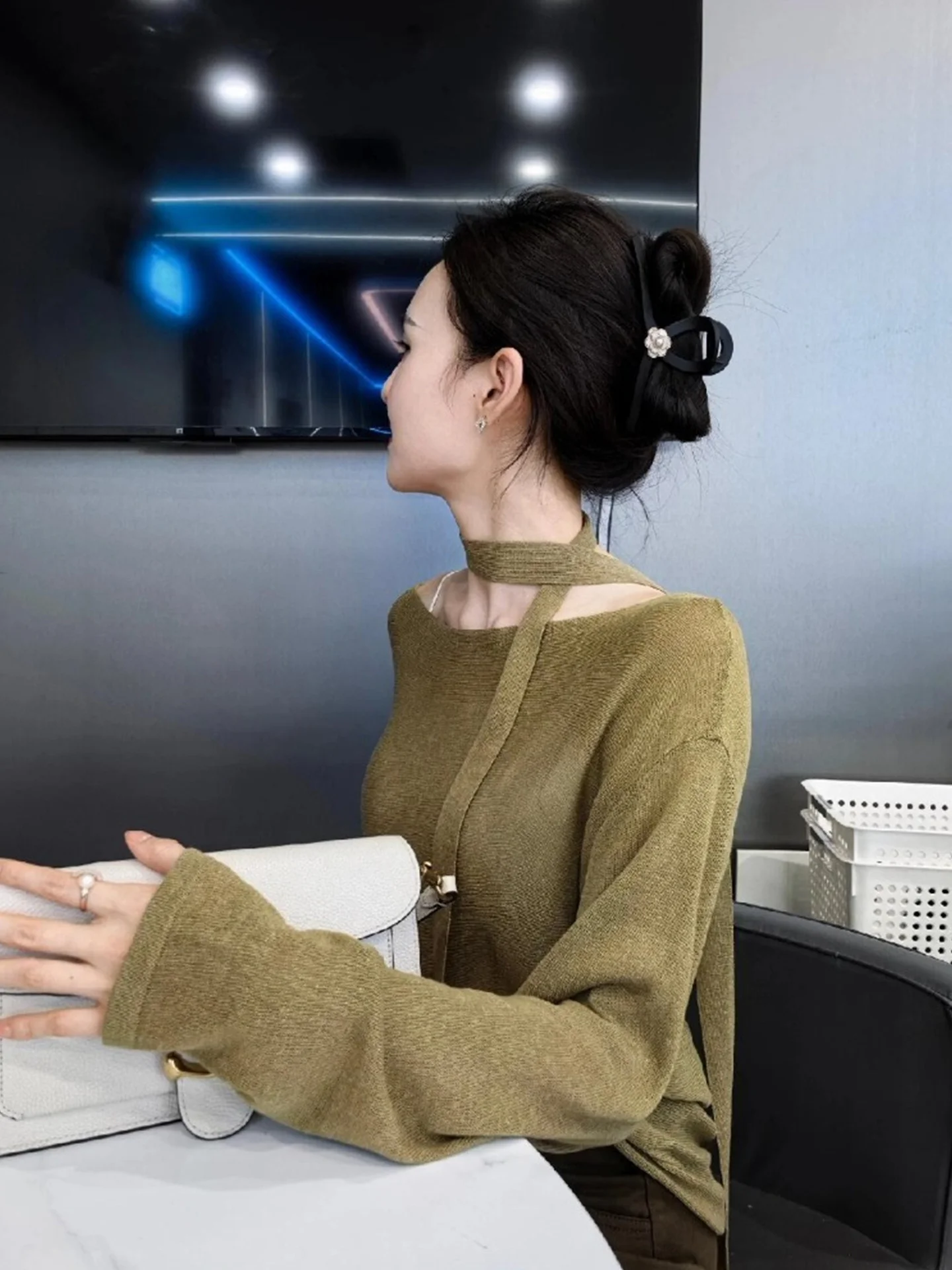 

Ele Pure Color Knitwear Long Sve Women's Top with Sa White Enhancing Korean Sle Loose Fit Autumn Faion 2025