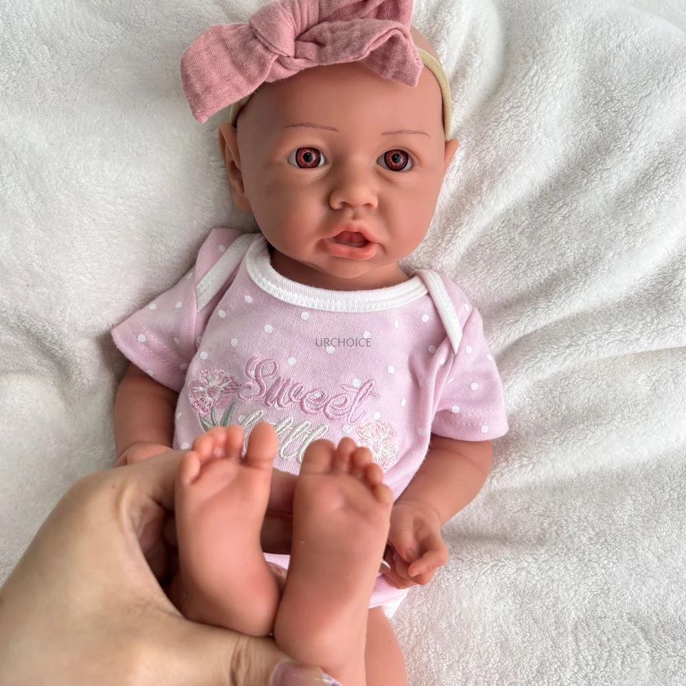 Muñeca recién nacida de ojos abiertos de la niña renacida de silicona suave de alta simulación de 18 pulgadas para el regalo de cumpleaños de Navidad del compañero de la demencia