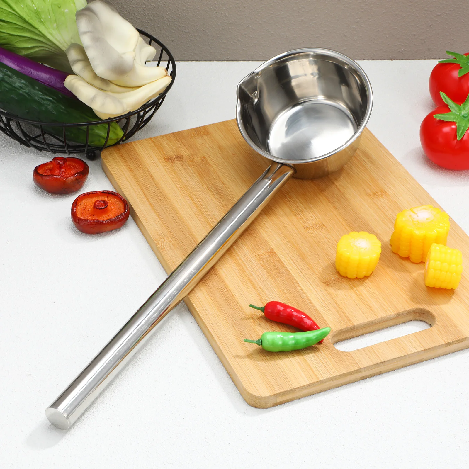 

Stainless Steel Extended Handle Ladle Soup Water Spoon Kitchen Garden Household Restaurant Ergonomic Comfortable