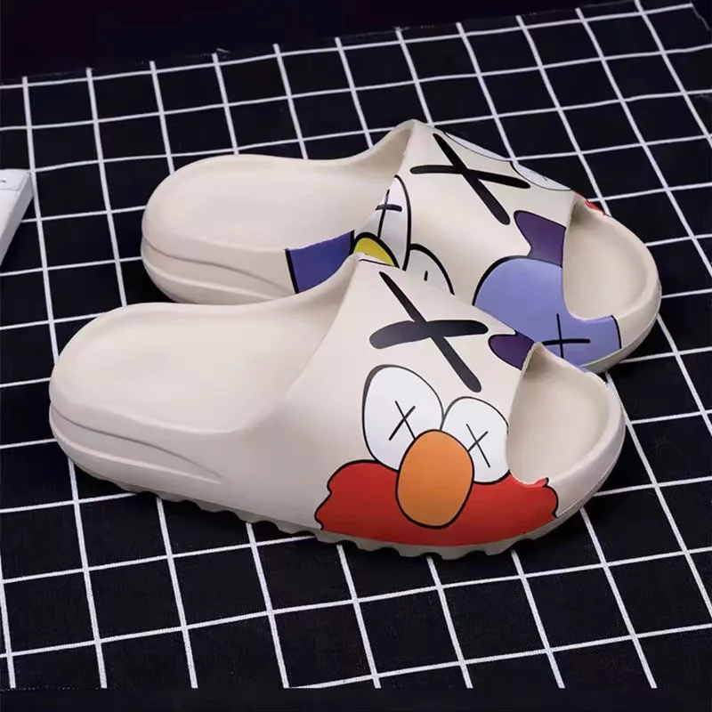 Men's Slides Slippers Beach Flip Flops Man Clappers Indoor Bathroom Slippers Summer House Shoes Women Platform Sandals Fashion