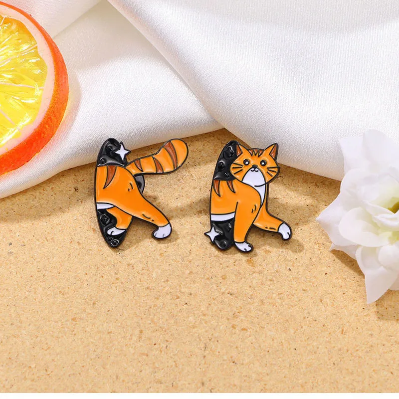 Funny Cartoon Space Shuttle Cat Enamel Brooch Cute Kitty Animal Lapel Badge Pins Jewelry New Year Gifts For Women Girls image 3