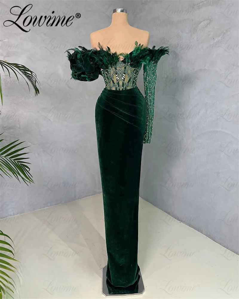 Green Velvet Sexy Party Dresses 2024 Customize Floor Length Feathers Long Sleeve Arabic Evening Gowns Robe De Soiree Prom Dress