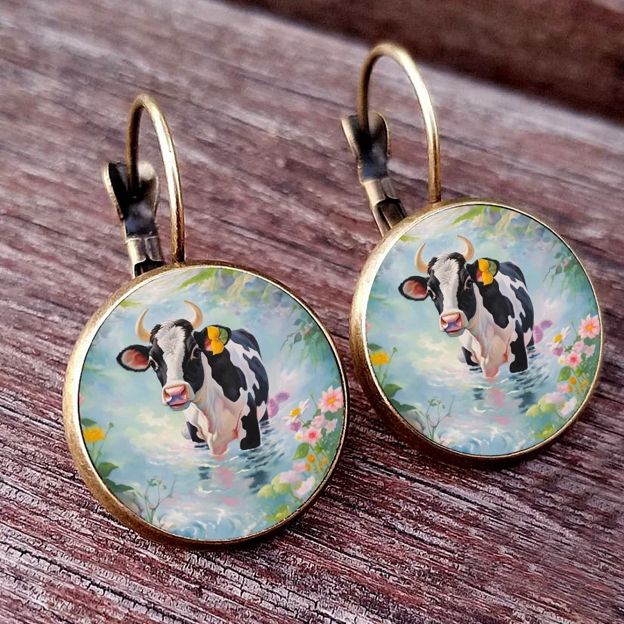 2024 Cute Cow Earrings Colored Cow Glass Cabochon Womens Earrings Liking Diligent Cow Ladies Jewelry Earhook Gifts