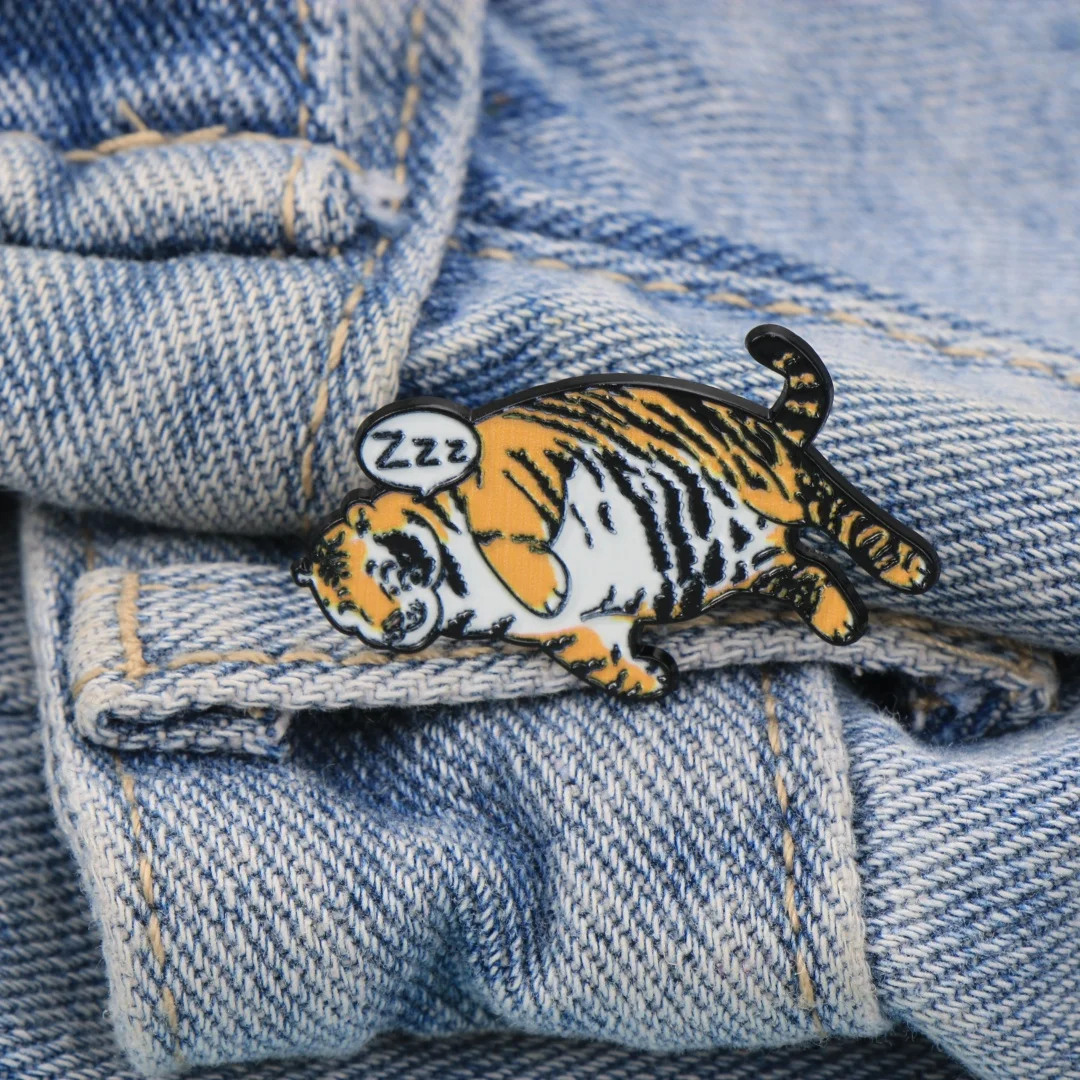 Cartoon Lazy Sleeping Tiger Enamel Lapel Pin, Funny Animal Brooch Badge for Backpack Clothing DIY Decor Accessories Wholesale view 3