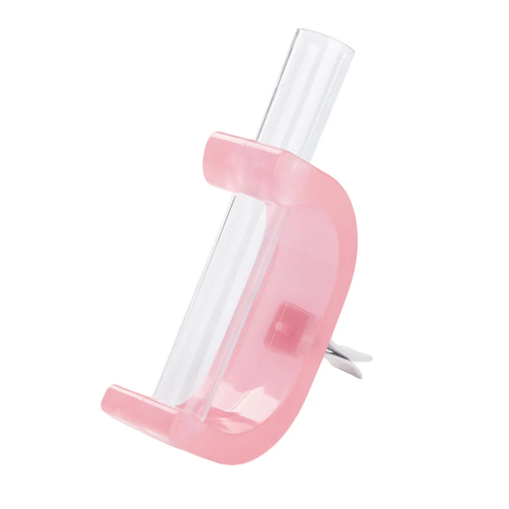 Dashboard-Mounted Air Vent Flower Vase with Leak-Controlled Hydration System for In-Car Floral Display and Scent Diffusion
