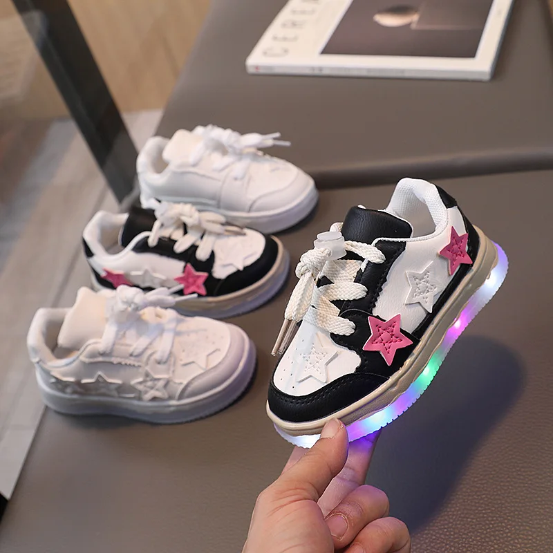 2024 Spring New LED Children Glowing Shoes Baby Luminous Sneakers Boys Girl Lighting Running Shoes Kids Breathable Mesh Sneakers