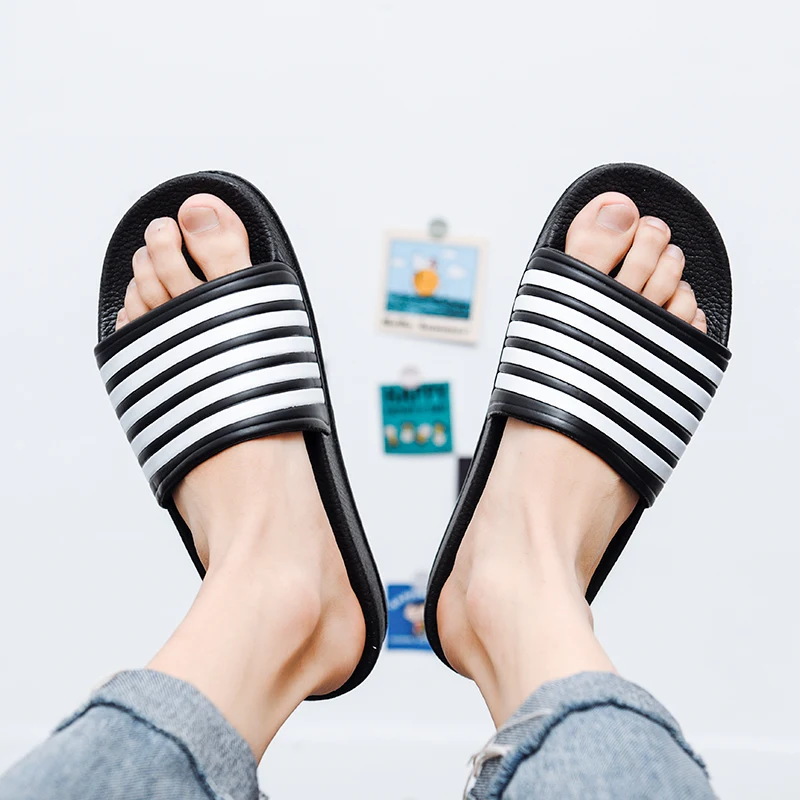 2024 Sommer Hausschuhe Herren Frauen Männer Hausschuhe Rutschen weiche Panto letten Slidee Strands chuh Flip Flops lässige Pantoffel Clogs Mujeres 39-48