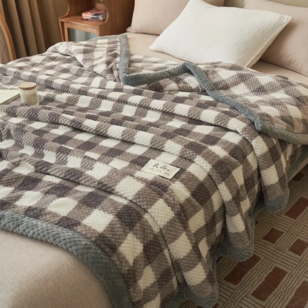 Modern Japanese-style Winter Throw Blanket Coral Fleece Warm Sleep Blanket No Shedding Soft Sofa Throw Bed